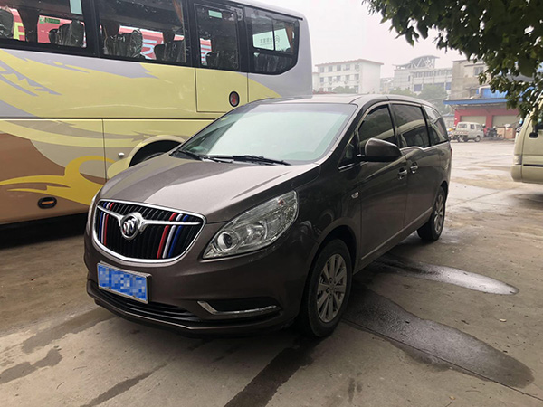 7座商务车-别克GL8商务